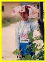 Beautiful Hakka girl; photo by Babushka