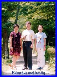 Babushka (Hu Xiaogang) and family in Changting, West Fujian